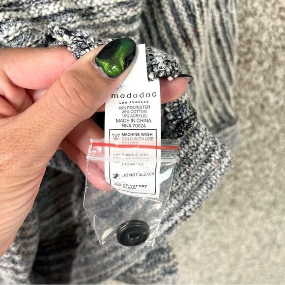 Mododoc Sweater Women’s Small Button Snap Knit Cardigan - Picture 6 of 7